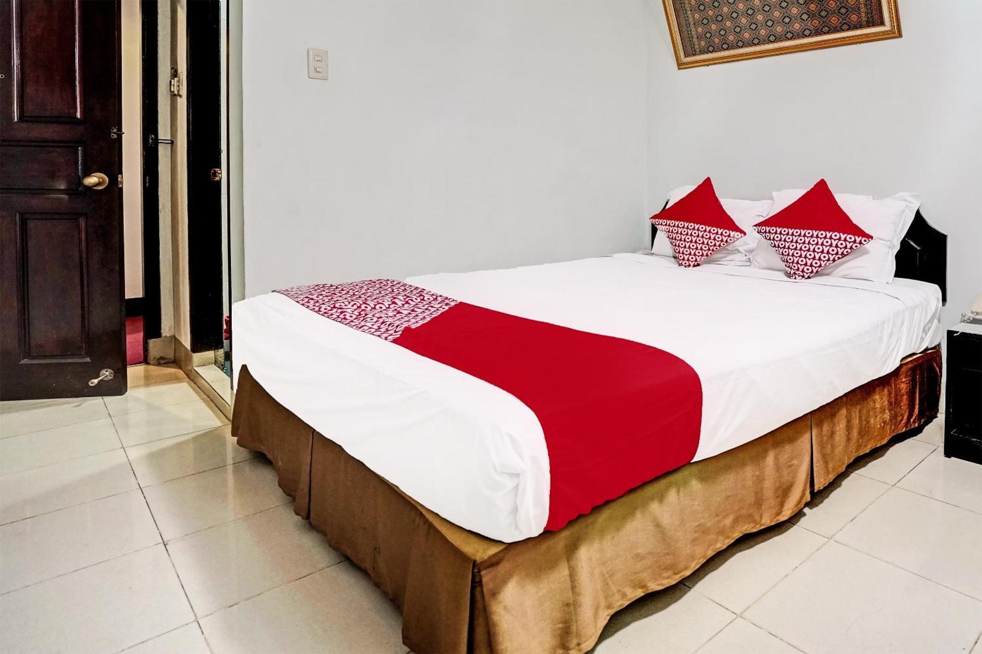 Super Oyo 91805 Hotel Wisma Bari ปาเลมบัง ภายนอก รูปภาพ