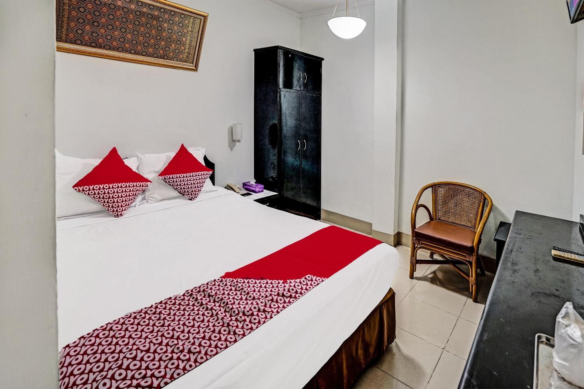 Super Oyo 91805 Hotel Wisma Bari ปาเลมบัง ภายนอก รูปภาพ